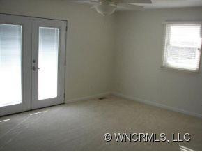 902 CHESTNUT MOUNTAIN ROAD - Photo 10