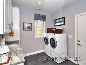 121 SUMMIT HILL ROAD - Photo 11