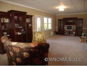 357 MOUNTAIN VALLEY DRIVE - Photo 17