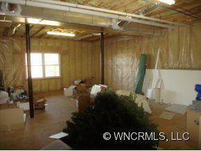 357 MOUNTAIN VALLEY DRIVE - Photo 18