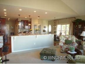 357 MOUNTAIN VALLEY DRIVE - Photo 5