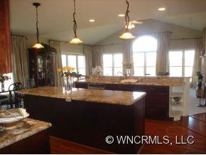 357 MOUNTAIN VALLEY DRIVE - Photo 6
