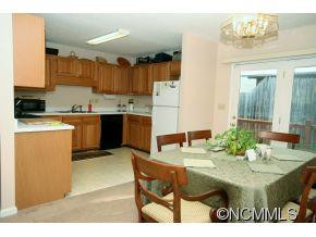 49 Ashwood Dr - Photo 5