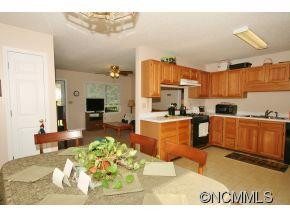 49 Ashwood Dr - Photo 8