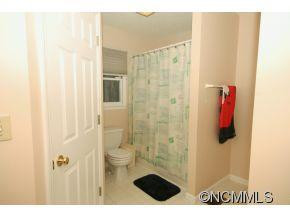 49 Ashwood Dr - Photo 10