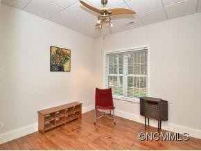 55 CREEKSIDE DRIVE - Photo 14