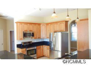 1010 Willow Ridge Dr - Photo 2