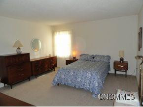 14 HUNTERS LANE - Photo 8