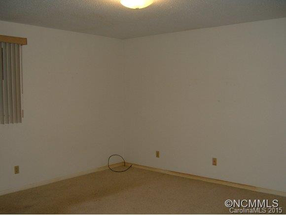 228 Raintree Drive - Photo 7