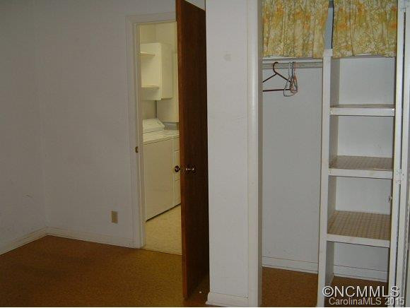 228 Raintree Drive - Photo 8