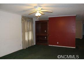 25 Hopedale Circle - Photo 4