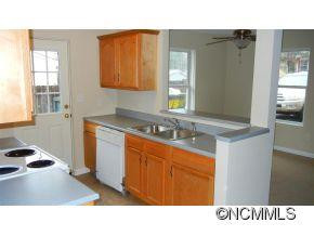 27 Jeffress Ave - Photo 2