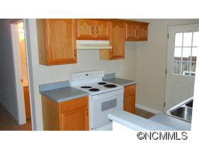 27 Jeffress Ave - Photo 3