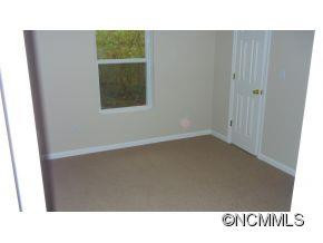 27 Jeffress Ave - Photo 7