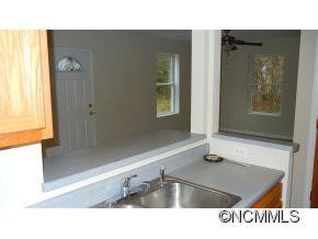 27 Jeffress Ave - Photo 10