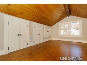 101 Saint Dunstan's Circle - Photo 12