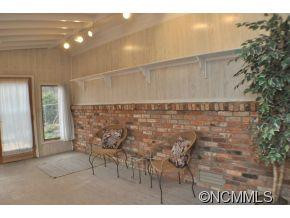 1081 Indian Hill Rd. - Photo 14
