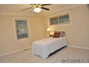 1081 Indian Hill Rd. - Photo 15