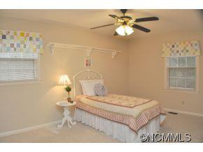 1081 Indian Hill Rd. - Photo 16