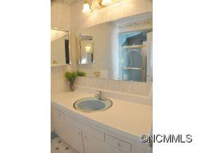 1081 Indian Hill Rd. - Photo 20