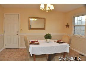 1081 Indian Hill Rd. - Photo 4