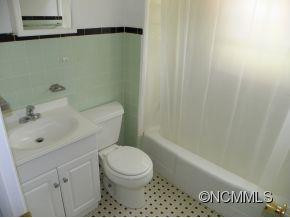 65 BARNARD AVE - Photo 12