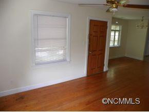 65 BARNARD AVE - Photo 5