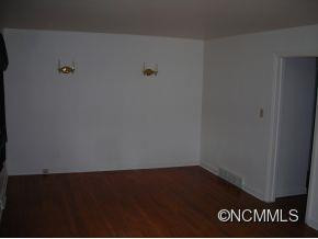205 Linden - Photo 7
