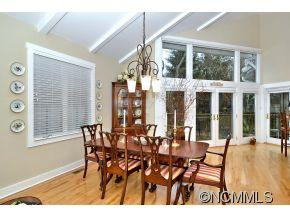 140 Murdock Avenue - Photo 9