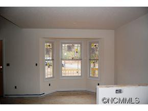 464 Rowland Rd - Photo 3