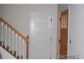 464 Rowland Rd - Photo 5
