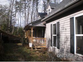 318 Berry Hill Drive - Photo 2