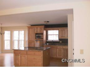 318 Berry Hill Drive - Photo 3