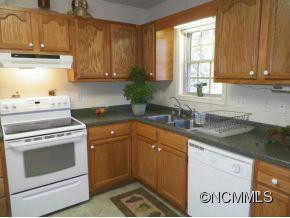 8 BUCKSHOT RIDGE DRIVE - Photo 4