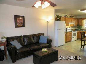 8 BUCKSHOT RIDGE DRIVE - Photo 5
