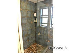 615 Biltmore Avenue M1 - Photo 10