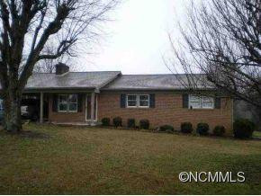 215 Hazelwood - Photo 2