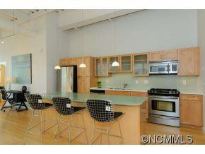 12 South Lexington Avenue #504 - Photo 3