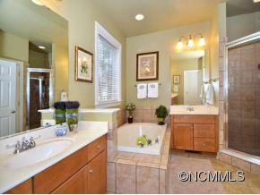 46 WHITE ASH DRIVE - Photo 12