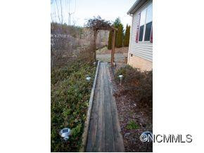 23 Twin Springs Lane - Photo 22