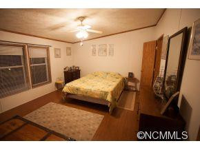 23 Twin Springs Lane - Photo 8
