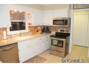 103 Castleton Lane - Photo 4