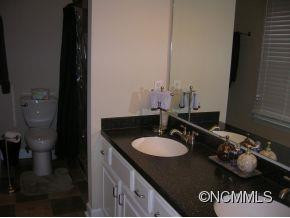 162 Country Place - Photo 14