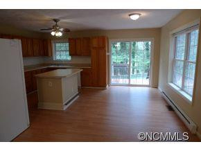 53 Stradwood Pl. - Photo 5