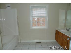 53 Stradwood Pl. - Photo 8