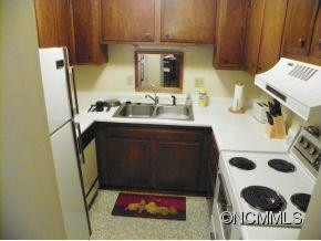427 A-12 Sixth Ave. West - Photo 8