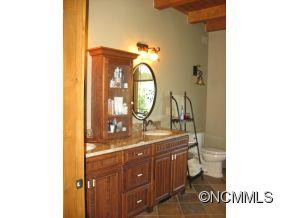 408 Graceway - Photo 10