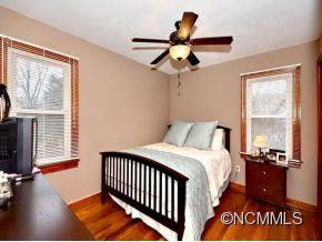 204 MOUNTAIN VIEW RD - Photo 11