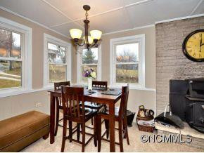 204 MOUNTAIN VIEW RD - Photo 5