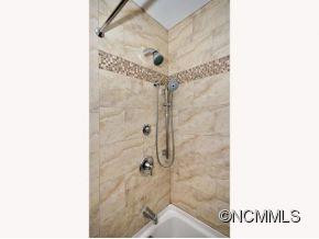 204 MOUNTAIN VIEW RD - Photo 9